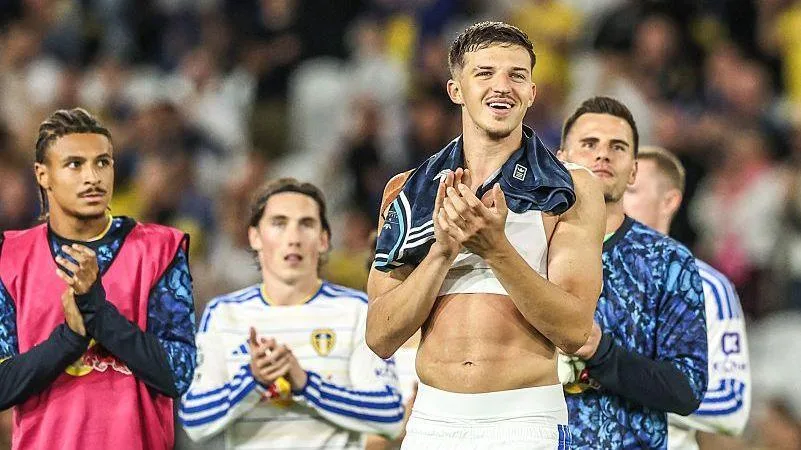 Tarik Muharemovic and his Leeds team-mates applaud