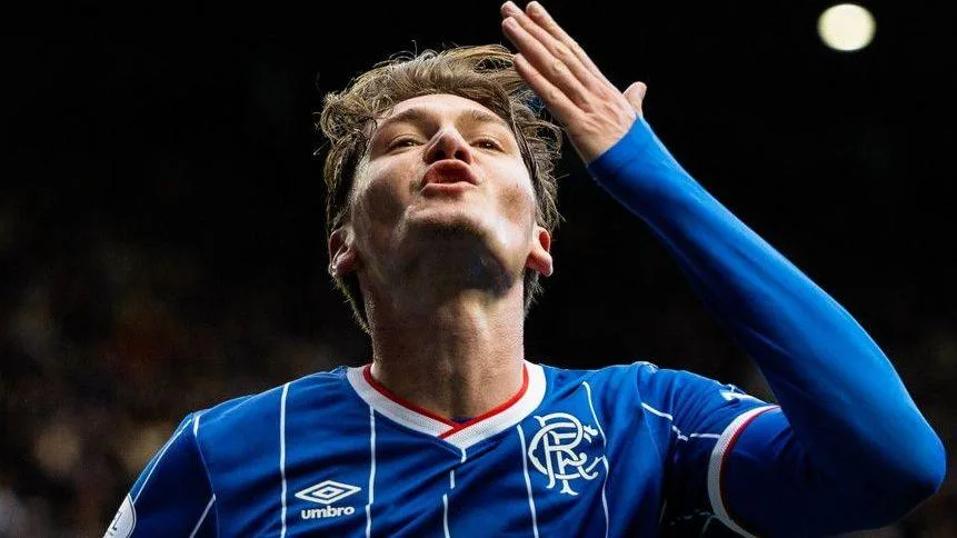 Rangers striker Ryan Naderi has come to the fore to help Rangers win seven in a row in all competitions