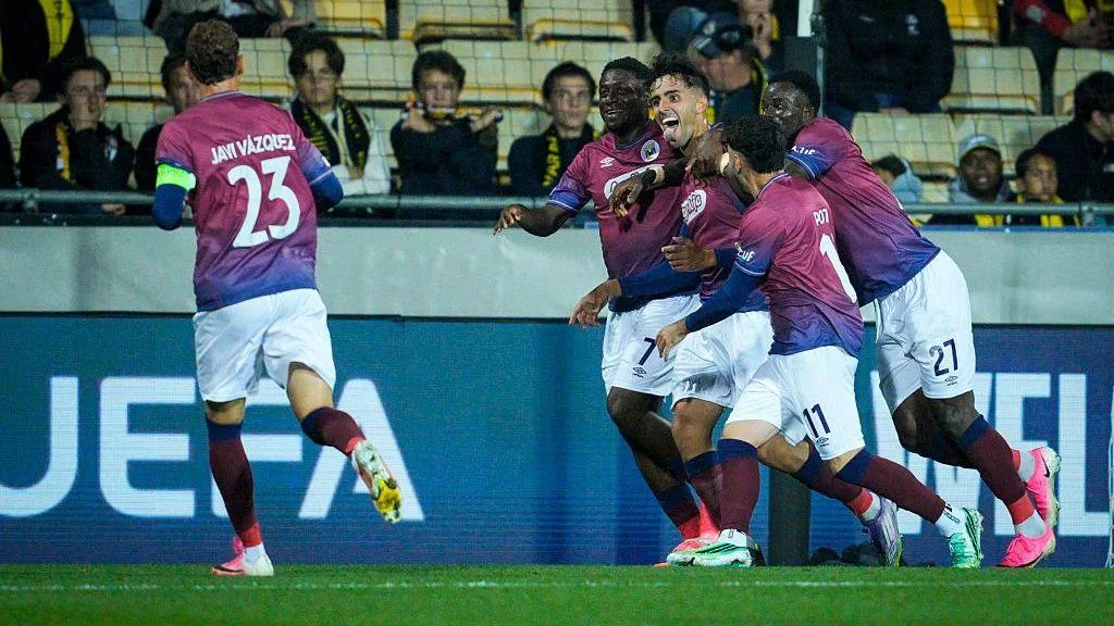 Torreense celebrating after scoring against Lillestrom