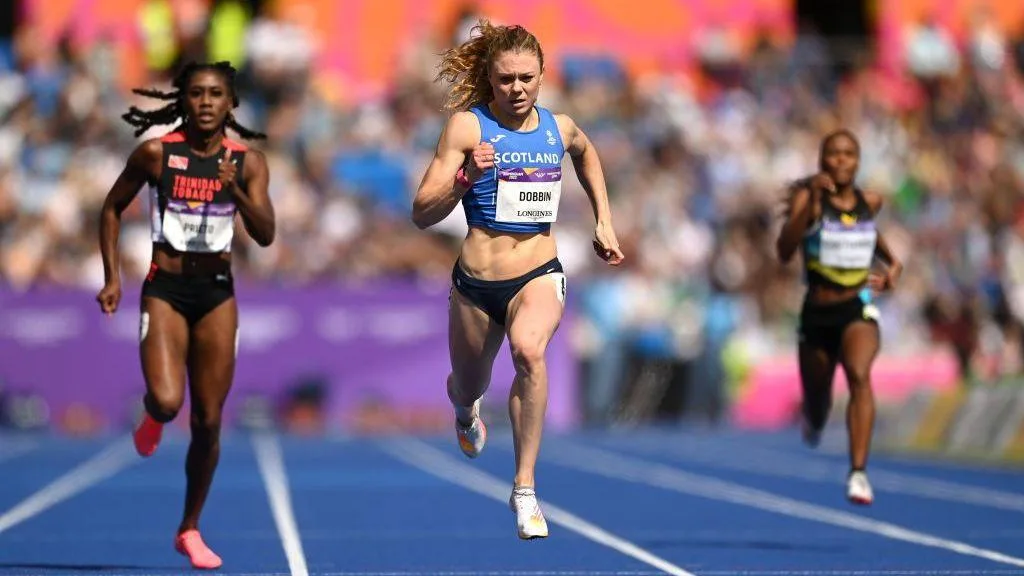 Beth Dobbin racing for Scotland at the 2022 Commonwealth Games in Birmingham