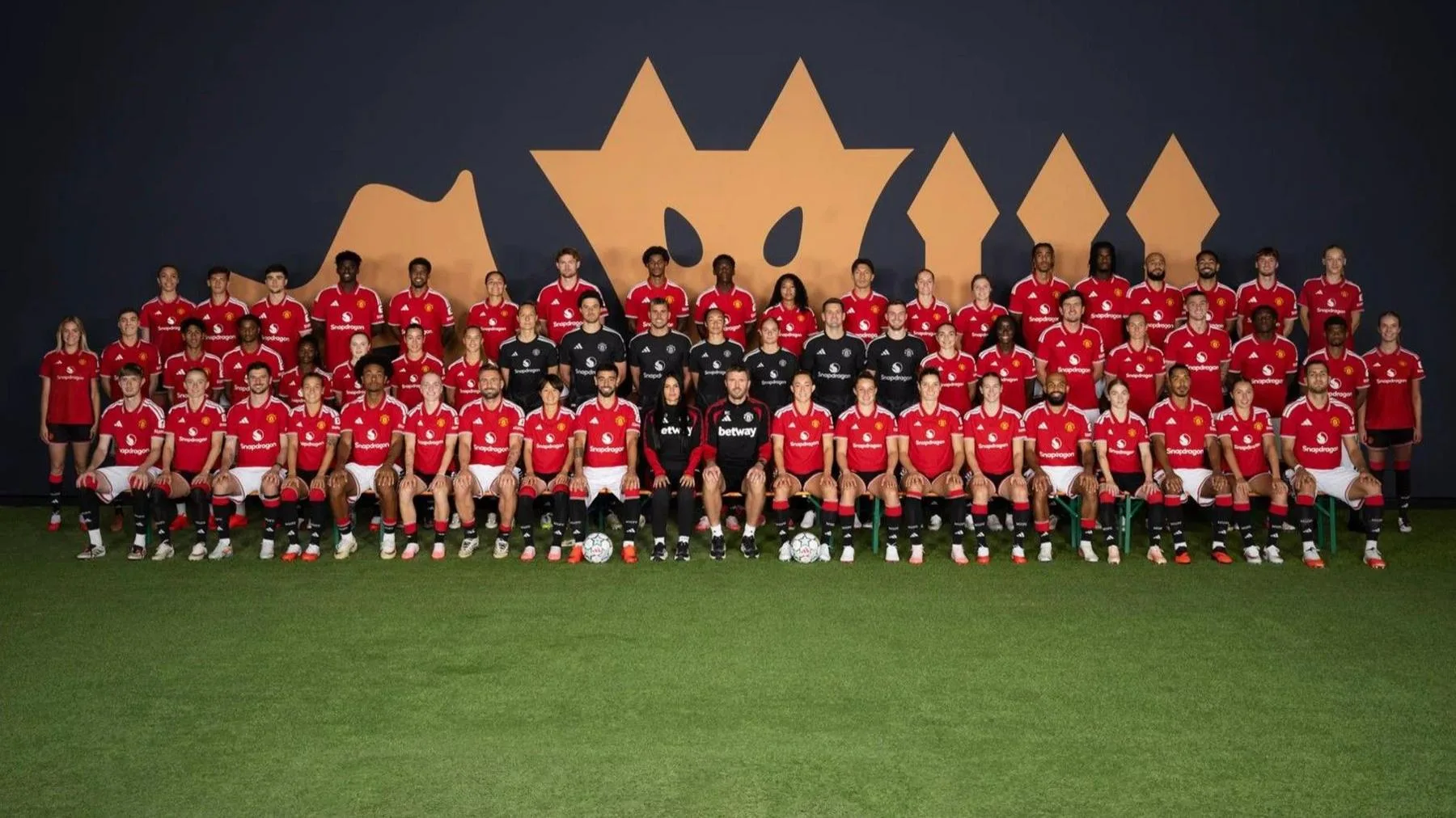 JJ Gabriel (third from left, middle row) in combined picture of Man Utd men's and women's teams released on Monday