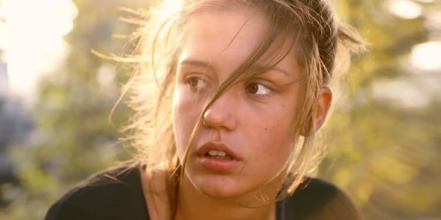 Adèle Exarchopoulos as Adèle in Blue Is the Warmest Color (2013)