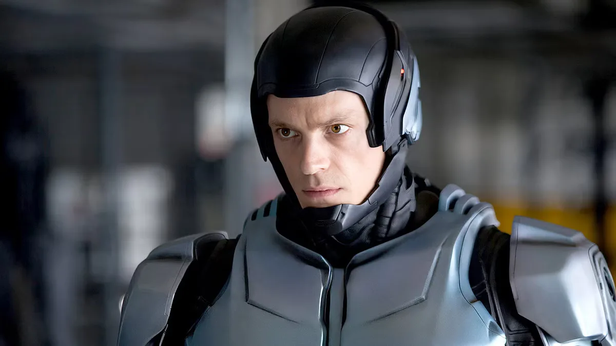 Joel Kinnaman's Franchise-Killing Sci-Fi Remake Officially Lands on Free Streaming