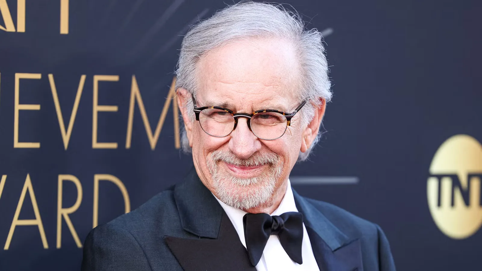 After Dominating Apple TV, Steven Spielberg's Sci-Fi Classic Officially Shoots for the Starz