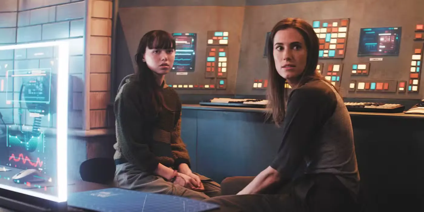 Violet McGraw and Allison Williams in M3GAN 2.0