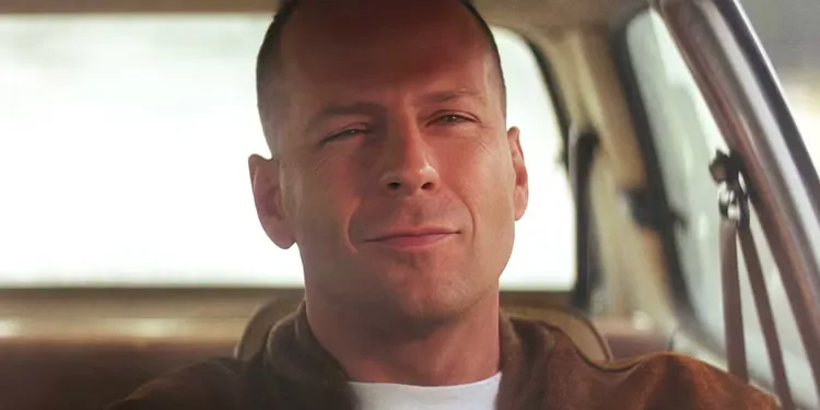 Bruce Willis riding in a car in 'Pulp Fiction'