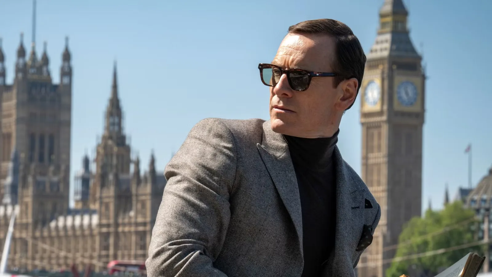 Michael Fassbender's 93-Minute Spy Thriller Officially Says Goodbye to Streaming