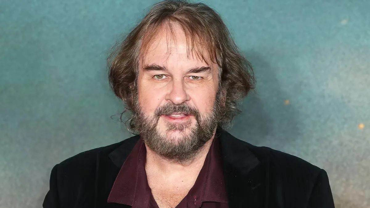 Peter Jackson's Lord of the Rings Trilogy Follow-Up Officially Says Goodbye to Streaming