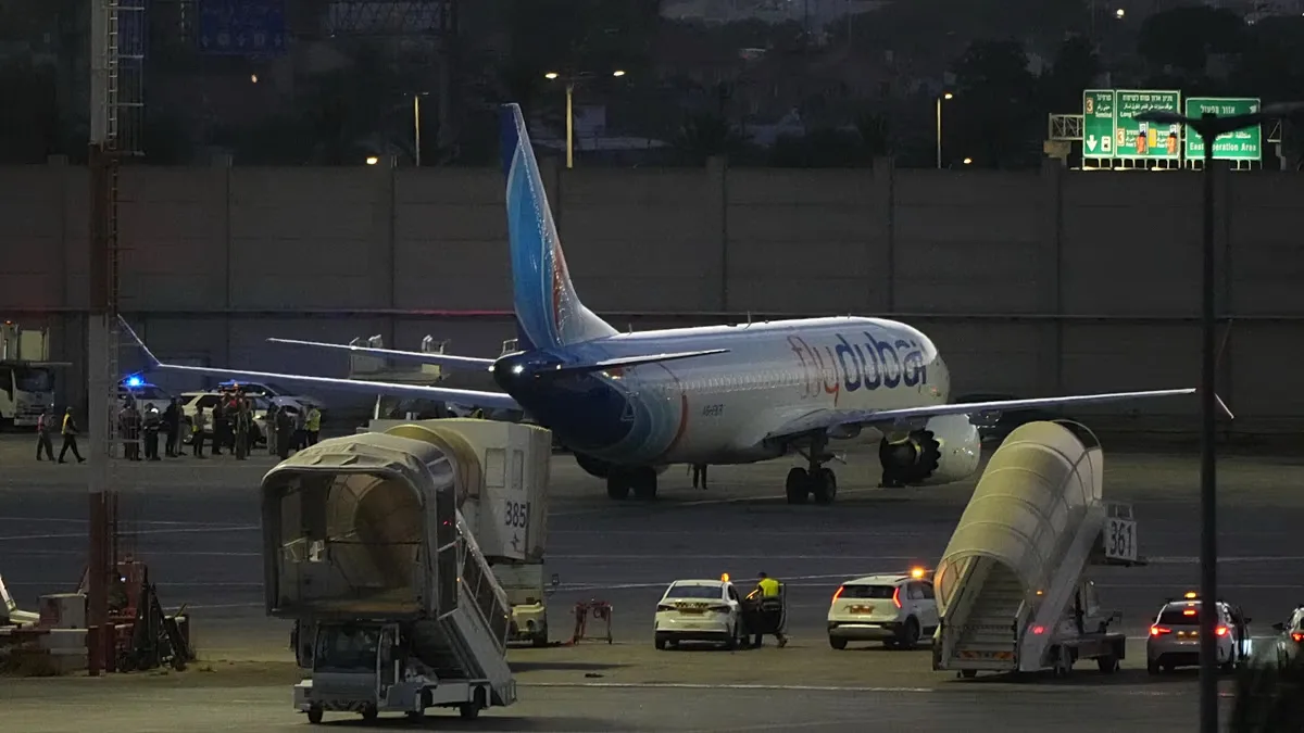 A flydubai aircraft carrying Israelis who experienced an emergency landing in Saudi Arabia parked at Ben Gurion Airport near Tel Aviv, 30 September, 2026