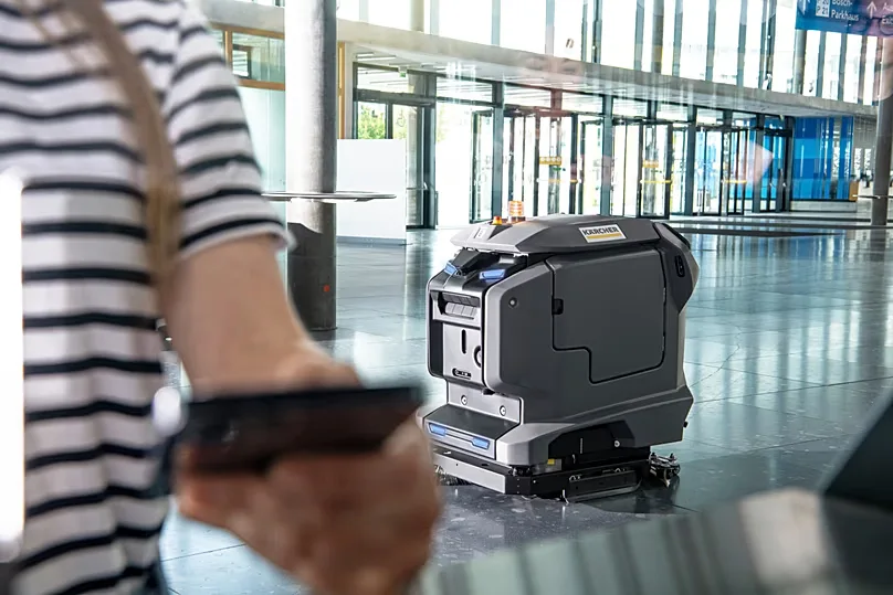 The lastest “Kärcher Intelligent Robotic Application”, or “KIRA” for short – the first fully autonomous cleaning robots were launched by Kärcher in 2003.